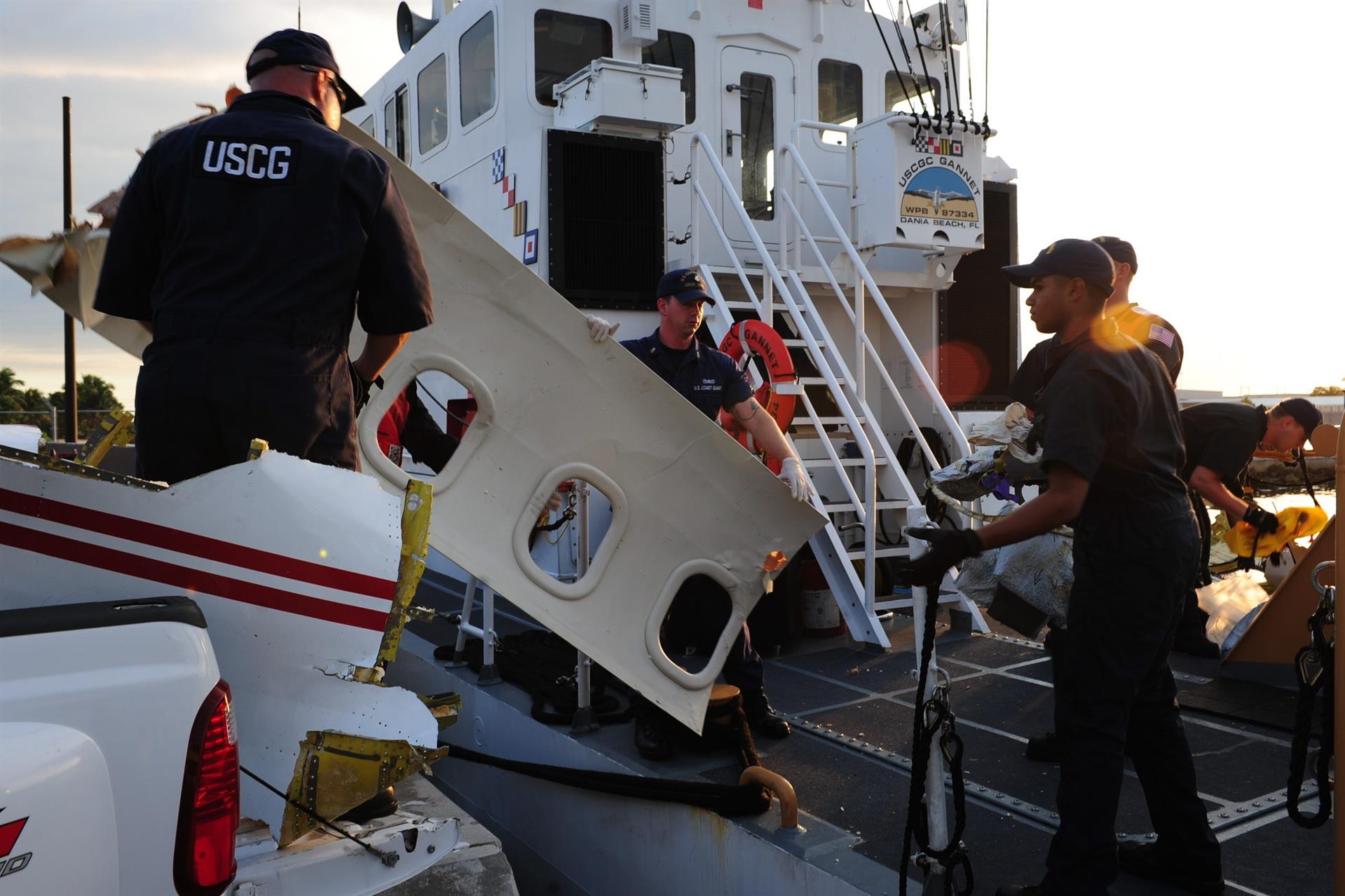 Guardacostas repatrían a 27 cubanos interceptados en los Cayos de Florida - Noticias de hoy en República Dominicana | De Último Minuto