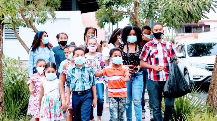 Alcaldía SDE juramenta primera junta de vecinos infantil