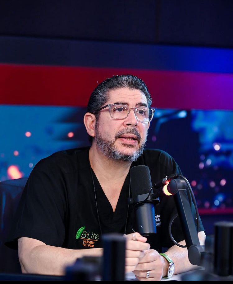 Psiquiatra Guerrero asegura Agustín Laje quiere crear una situación que no existe; “nunca lo he ofendido”
