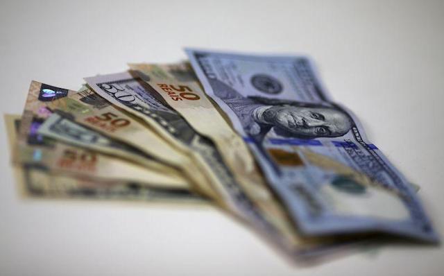 Las bolsas en América sienten los temblores de Ucrania, pero no sucumben