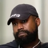Kanye West acusa a Adidas de vender Yeezys falsos y de no pagarle - Noticias de hoy en República Dominicana | De Último Minuto