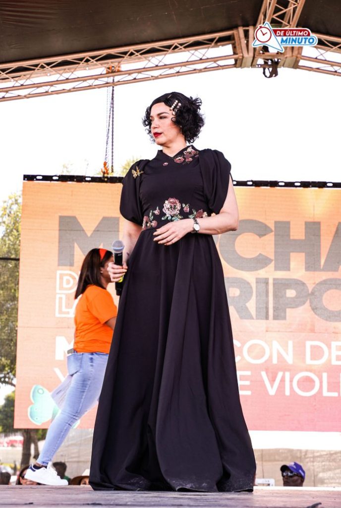 Cientos marchan para exigir compromiso real en la erradicación de la violencia contra las mujeres - Noticias de hoy en República Dominicana | De Último Minuto