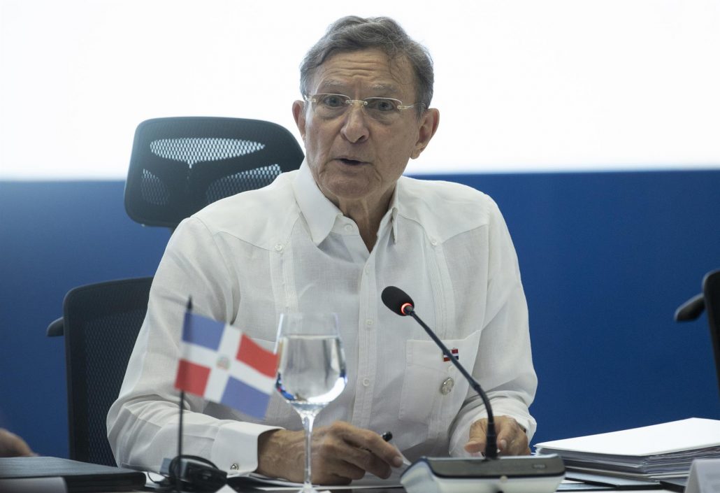 Canciller Roberto Álvarez tratará la crisis en Haití durante la Asamblea General de la OEA