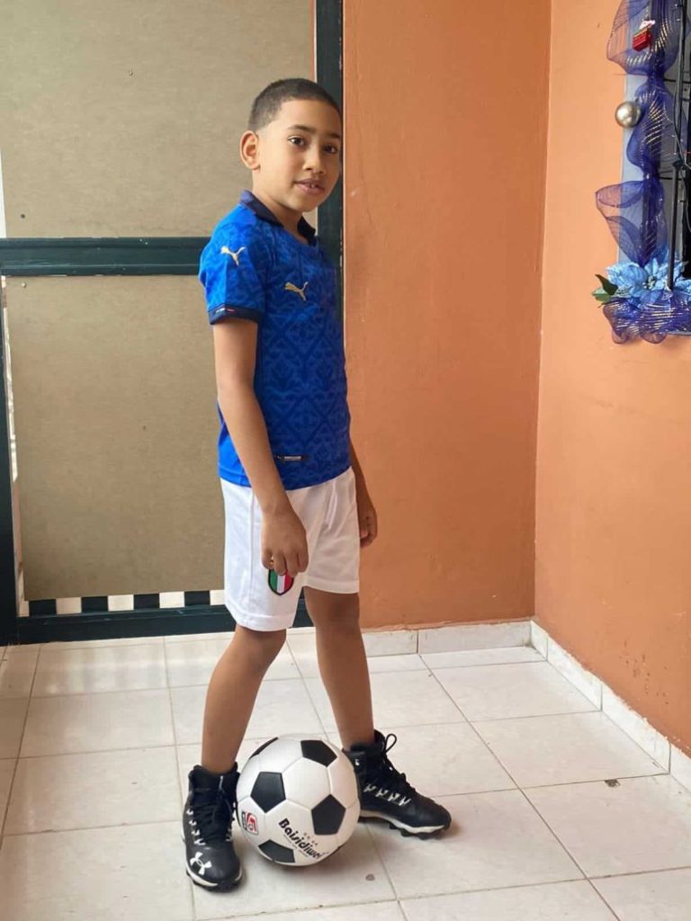 Angely Moreno dice le parece extraña muerte de niño de siete años durante cirugía de adenoides - Noticias de hoy en República Dominicana | De Último Minuto