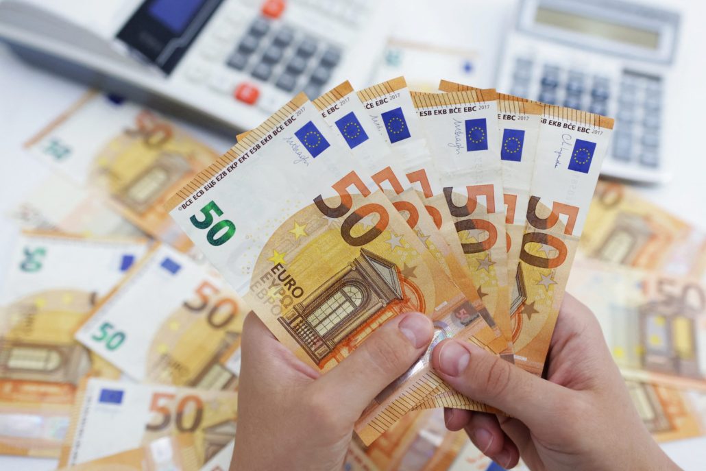 El euro roza los 1,09 dólares pero pierde posiciones tras la subida rentabilidad de EEUU