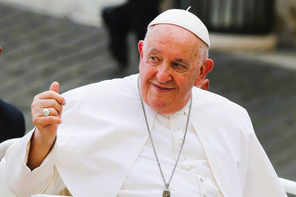 El papa Francisco pide 