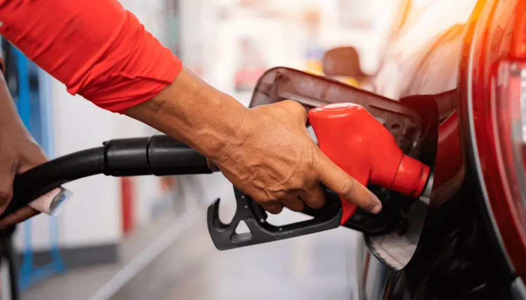 Cuatro combustibles