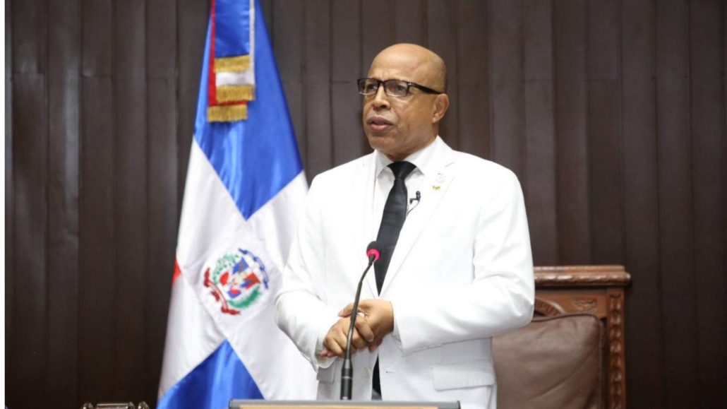 Pacheco confirma fallecimiento de uno de sus hijos