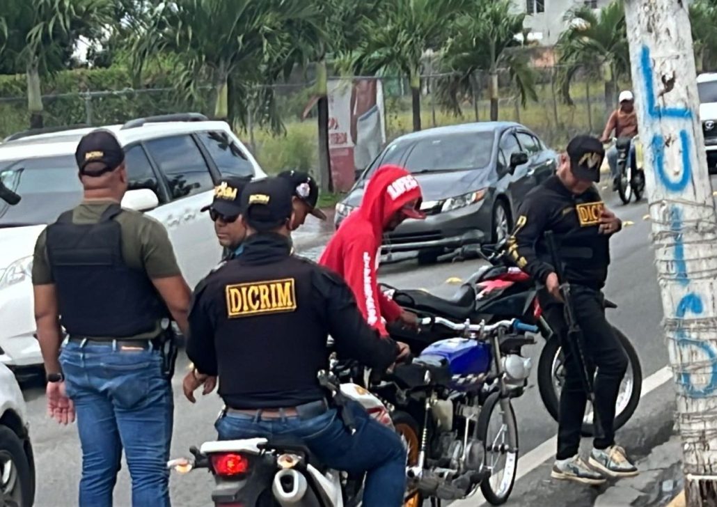 Policía apresa en La Romana a cuatro antisociales por diversos delitos