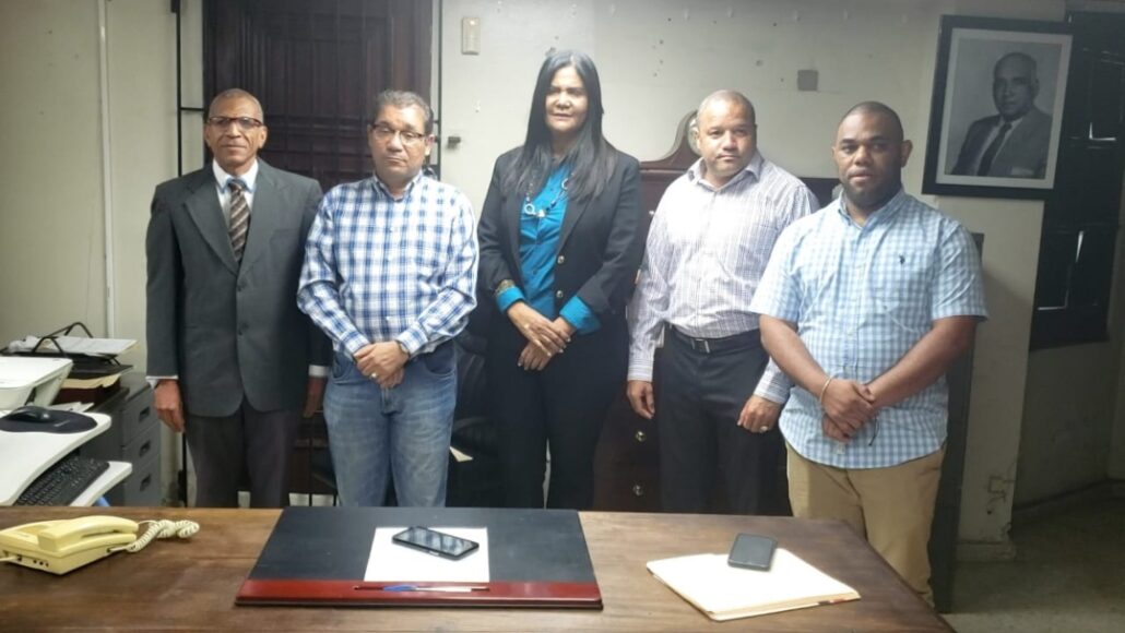 Comisión de transición trabaja para renovar el Archivo Histórico de la Alcaldía de Santiago