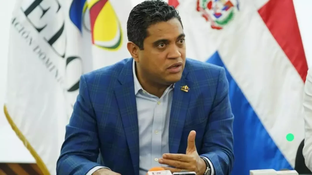 Presidente Fedomu llama a detener aumentos salariales 