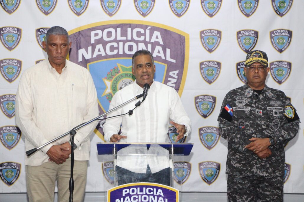 Gobierno anuncia licitación para construcción y remozamiento de destacamentos policiales