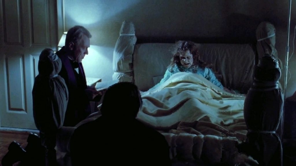 El papa: La Iglesia es prudente sobre los exorcismos, al contrario del cine