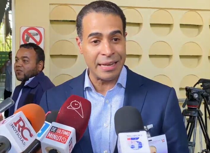 José Dantés denuncia contrarreforma a la Ley de Residuos Sólidos