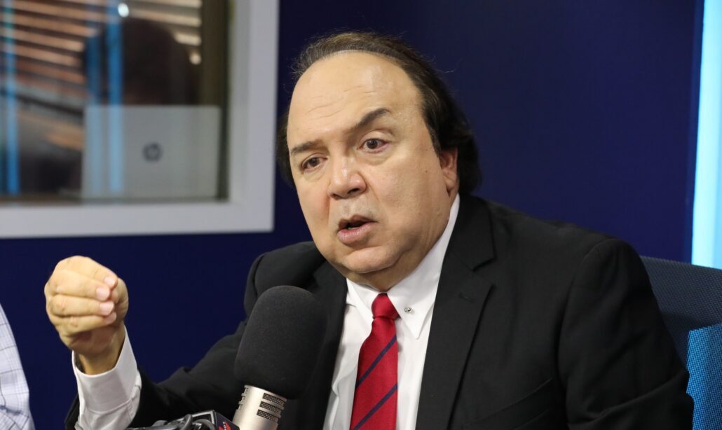 Vinicio Castillo destaca el papel de Santiago Matías en la defensa nacionalista de RD
