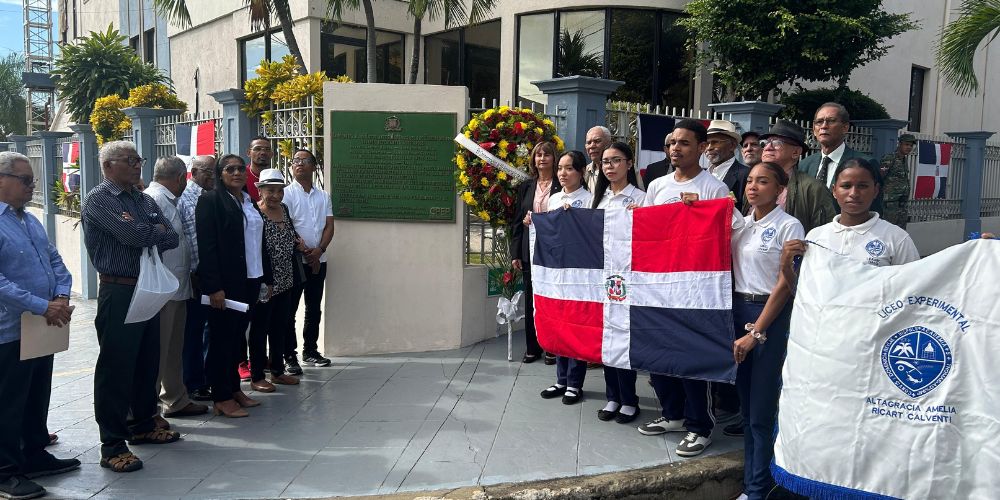 Estudiantes conmemoran el 47.º aniversario de la masacre del 9 de febrero de 1966