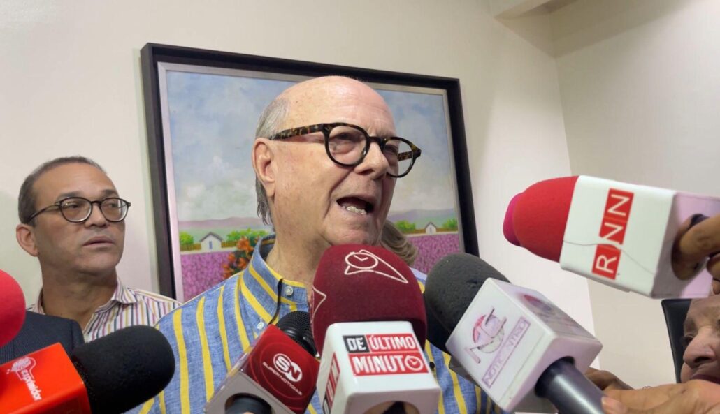 Expresidente Hipólito Mejía participará en conferencia en la India