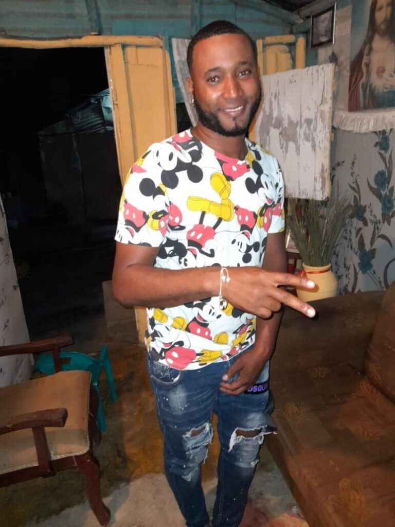 Madre solicita ayuda para dar con el paradero de su hijo - Noticias de hoy en República Dominicana | De Último Minuto