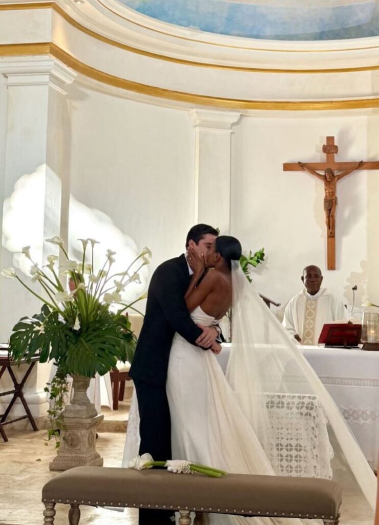 Supermodelo dominicana Arlenis Sosa se casó por la iglesia en una emotiva boda en Punta Cana - Noticias de hoy en República Dominicana | De Último Minuto