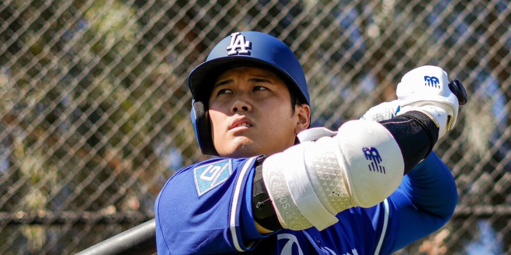 Shohei Ohtani conecta jonrón en su debut de pretemporada con los Dodgers