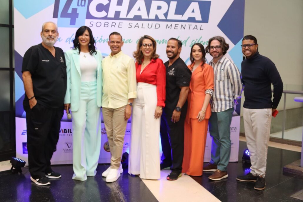 Rafael Padilla y Arisleyda Villalona reúnen expertos en salud mental para abordar la depresión