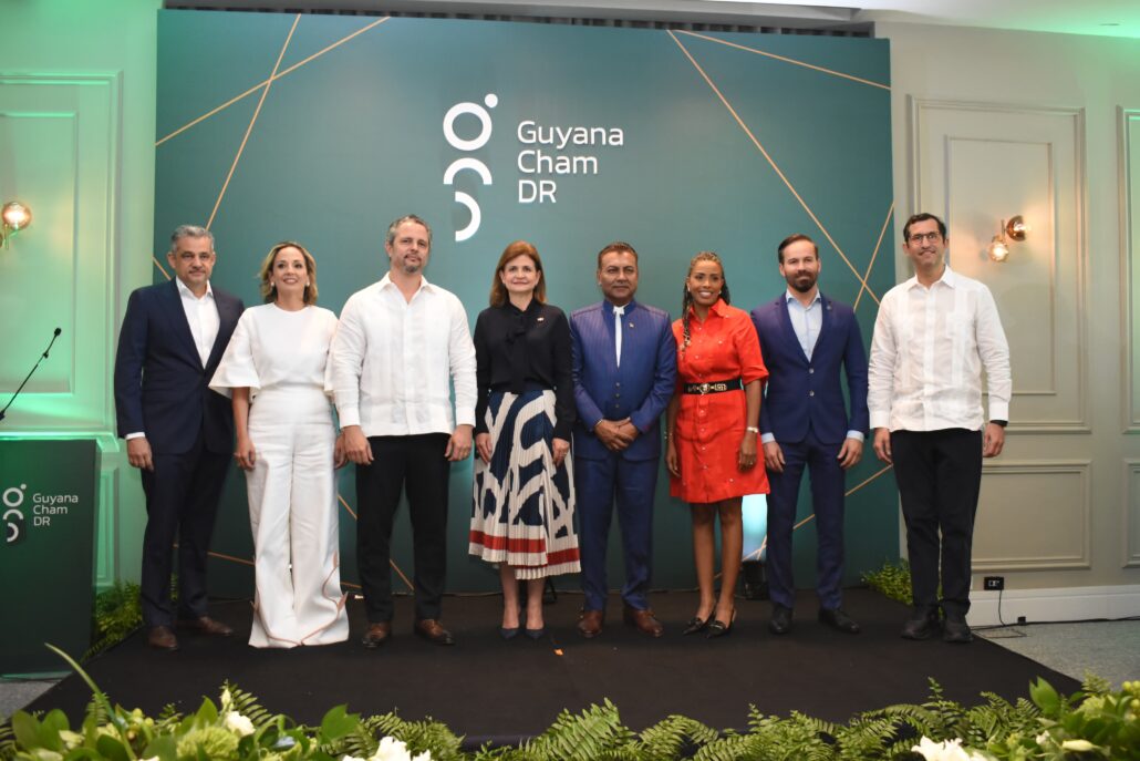 Guyana y República Dominicana consolidan su relación comercial en encuentro empresarial