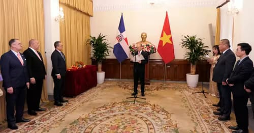 Vietnam condecora al embajador Jaime Francisco Rodríguez - Noticias de hoy en República Dominicana | De Último Minuto