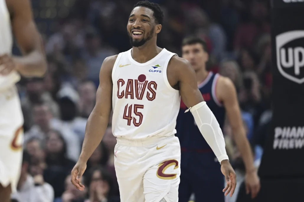 Jarrett Allen y Donovan Mitchell lideran victoria de Cavaliers sobre Clippers - Noticias de hoy en República Dominicana | De Último Minuto