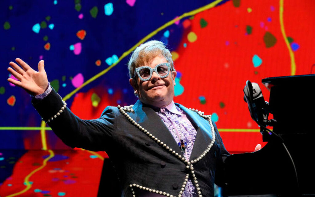 Biografía de Elton John, uno de los artistas musicales más exitosos de la historia - Noticias de hoy en República Dominicana | De Último Minuto