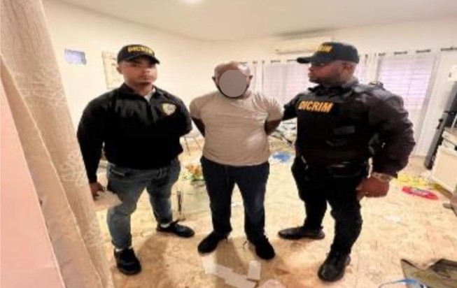 Policía y MP apresan supuesto brujo ecuatoriano que estafó a comerciante