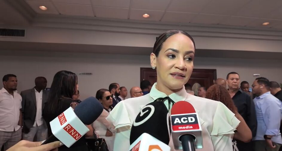 Personalidades acuden a velatorio del diseñador Martín Polanco - Noticias de hoy en República Dominicana | De Último Minuto
