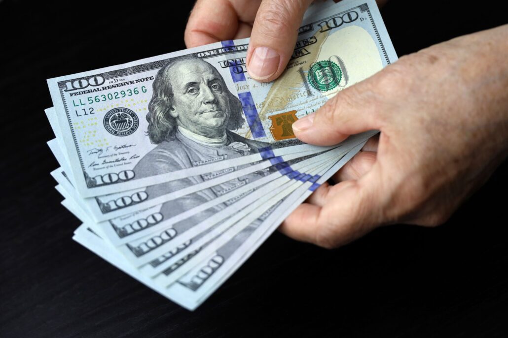 El dólar se cambia este miércoles para la venta a 58.89 pesos