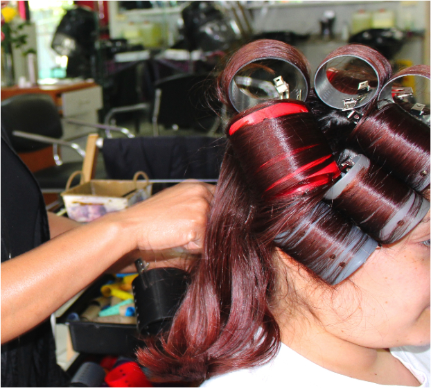 Día Nacional del Especialista en Belleza: Un homenaje a la creatividad y el esfuerzo - Noticias de hoy en República Dominicana | De Último Minuto