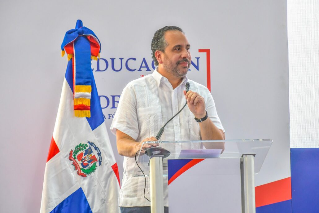 INEFI anuncia construcción de techado en emblemático Liceo República de Paraguay de Ciudad Nueva