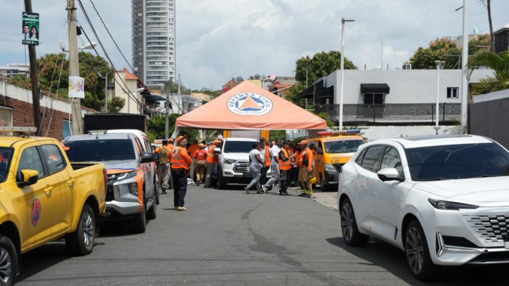 Héroes sin capa: voluntarios y periodistas, en pie frente a las tragedias - Noticias de hoy en República Dominicana | De Último Minuto