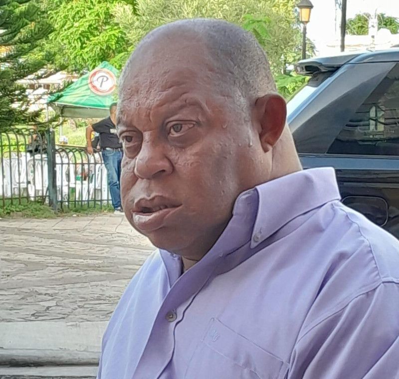Realizan encendido de velas en honor a Jany Ventura, víctima de la tragedia en Jet Set - Noticias de hoy en República Dominicana | De Último Minuto