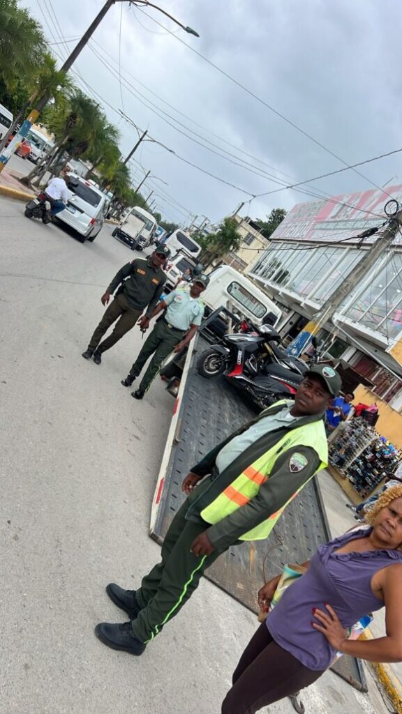 Digesett refuerza operativo de fiscalización en Santa Bárbara de Samaná - Noticias de hoy en República Dominicana | De Último Minuto