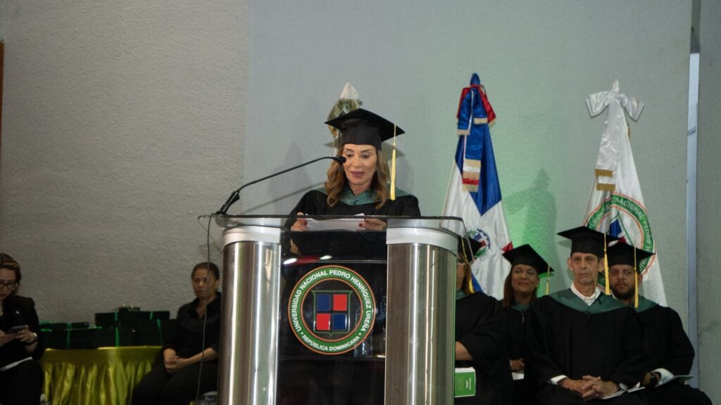 UNPHU gradúa a 463 nuevos profesionales - Noticias de hoy en República Dominicana | De Último Minuto