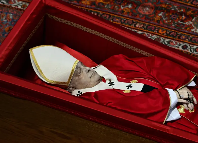 Con Francisco, suman 8 los papas enterrados en la basílica de Santa María la Mayor - Noticias de hoy en República Dominicana | De Último Minuto