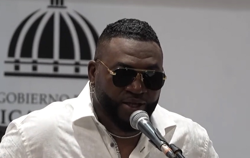 David Ortiz rompe en llanto al recordar víctimas de Jet Set: “Esto no se olvida”