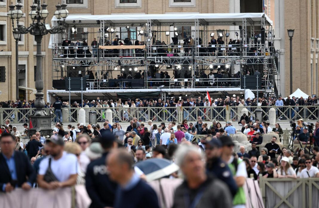 El Vaticano despliega su poder multimedia y cinematográfico para seguir el cónclave