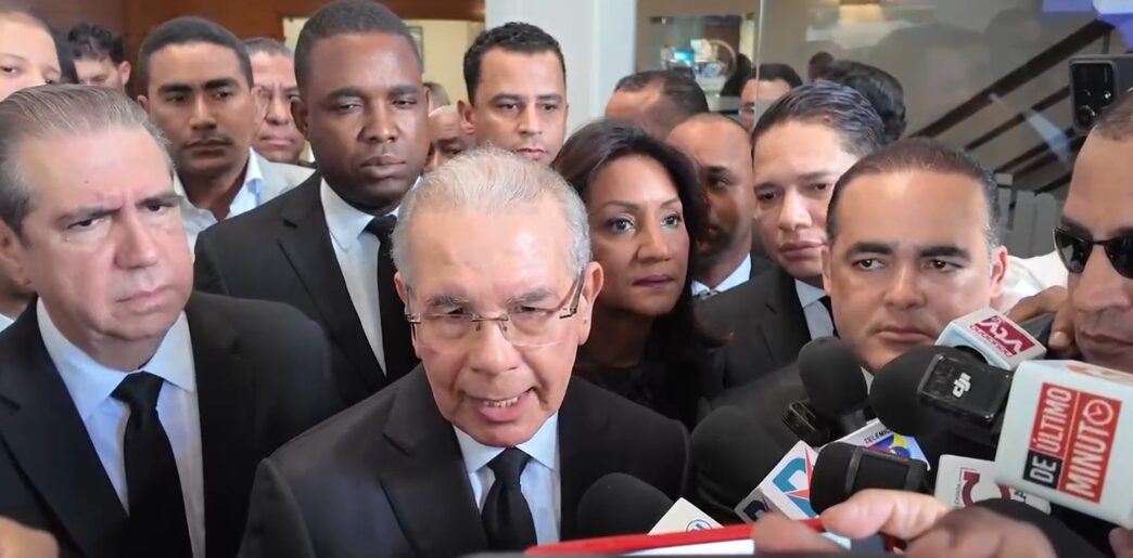 Danilo Medina despide a Marchena