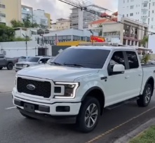 ¡Animal sobre ruedas! Mujeres denuncian acoso vial por conductor de camioneta Ford F-150 en Santo Domingo - Noticias de hoy en República Dominicana | De Último Minuto