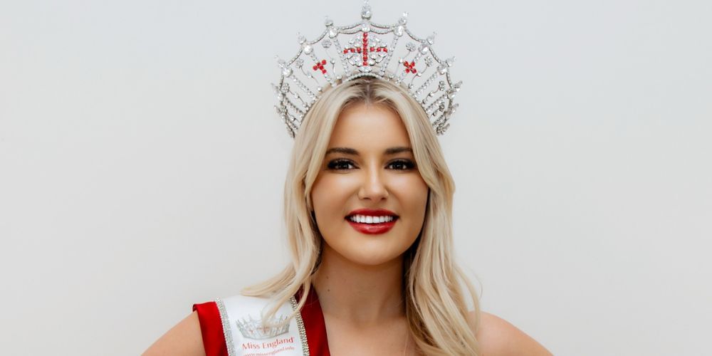 “Me sentí como una prostituta”: Miss Mundo en el ojo del huracán tras renuncia de representante de Inglaterra