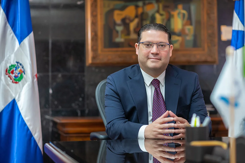 Yayo Sanz se posiciona en segundo lugar de las preferencias internas del PRM, según encuesta