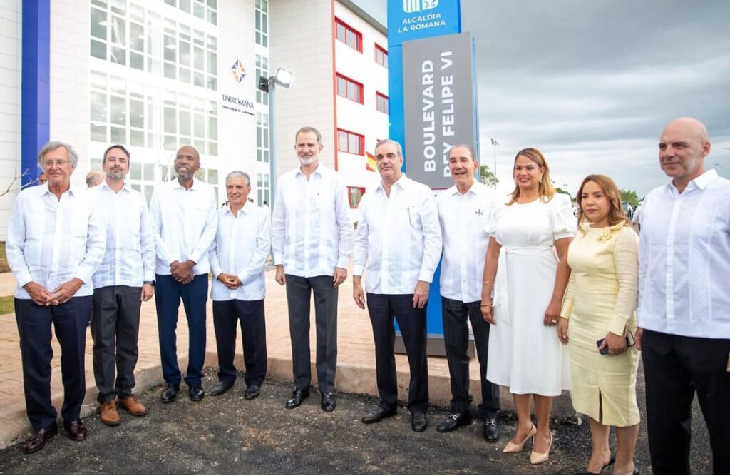 UNIROMANA abre sus puertas - Noticias de hoy en República Dominicana | De Último Minuto