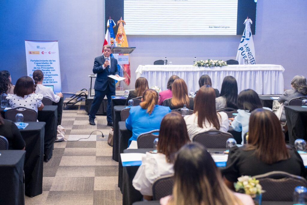 Procuraduría inicia taller para fortalecer la investigación y procesamiento de delitos sexuales - Noticias de hoy en República Dominicana | De Último Minuto