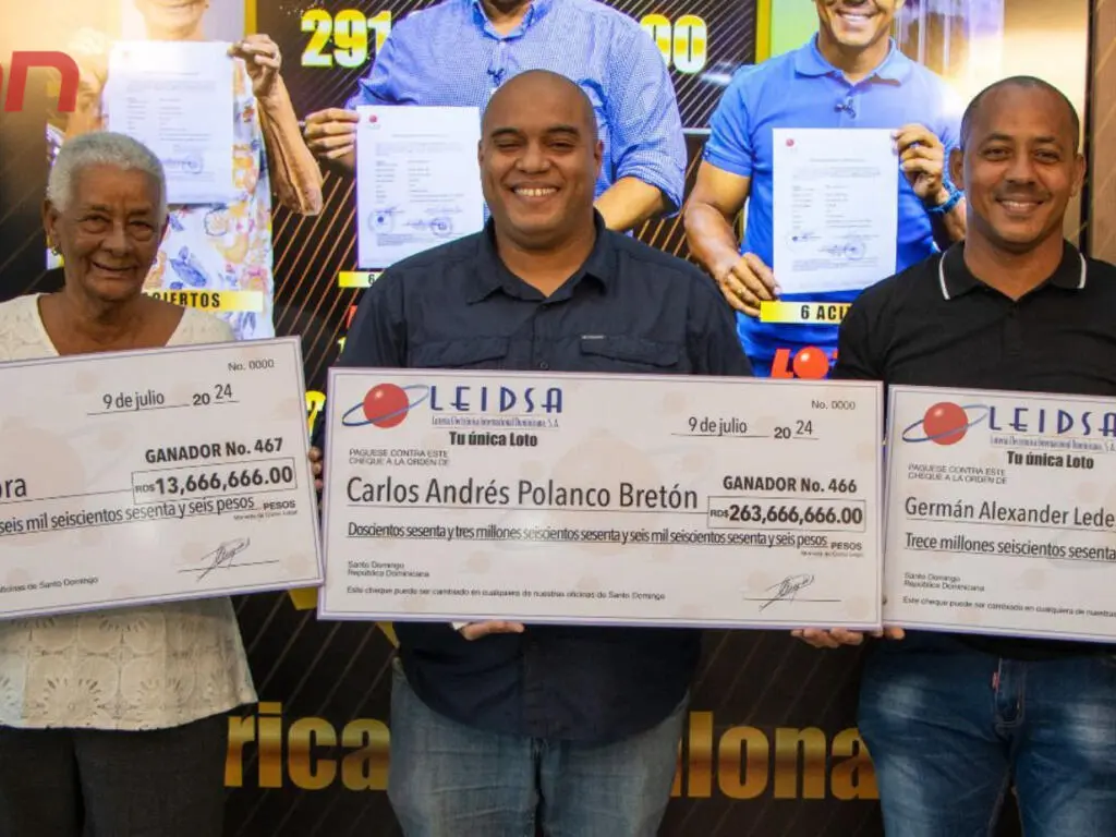 Carlos Polanco ganador de la loto de Leidsa