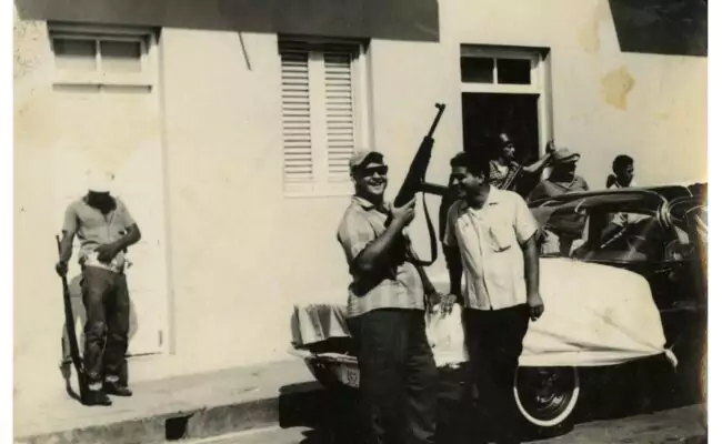 Freddy Beras-Goico y su participación en Guerra de Abril junto a otros artistas dominicanos