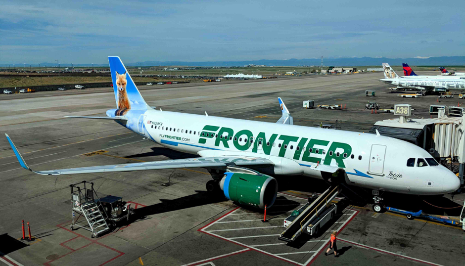 Puerto Rico recibe el primer vuelo de Frontier desde Puerto Plata